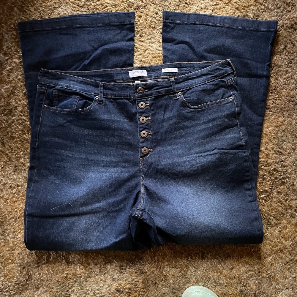 Sophia Vergaro  jeans. Button up ! Pre owned! Miles’s flares